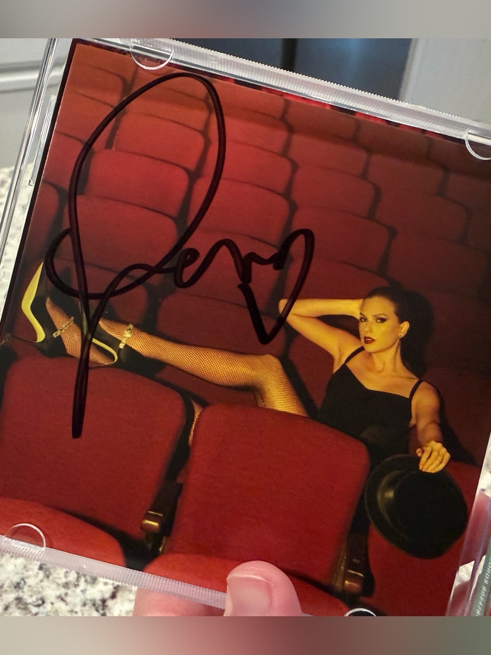 TS: *SIGNED* PHOTO 4- The Life of a Showgirl BNWT (B)
